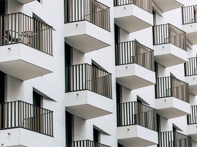 Aumente el confort de su hogar con una fachada ventilada