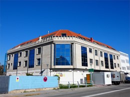 Edificio en Cangas